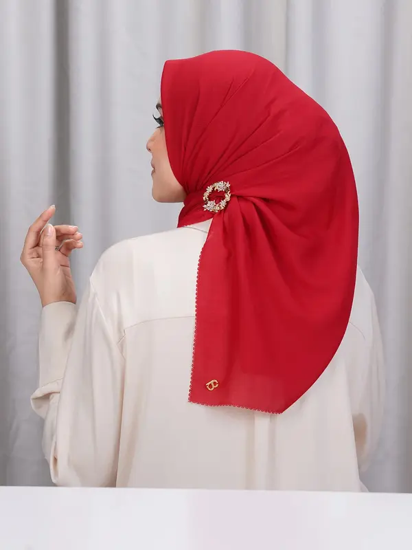 Buttonscarves Basic Scarf Square Jilbab Kerudung Muslim Wanita Segi Empat Voal 2