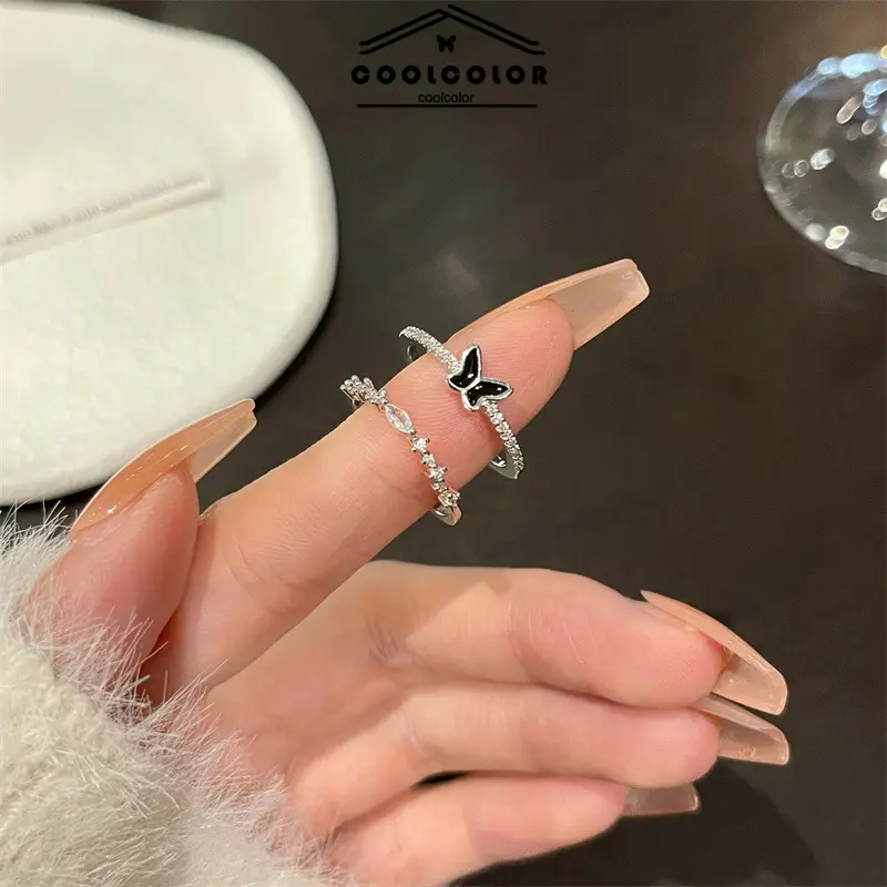 COD❤️ 2Pcs/Set Cincin Korea Kupu-kupu Zirkon Hitam Pembukaan Dapat Disesuaikan Butterfly Fashion Adjustable Untuk Wanita Murah-CL 0