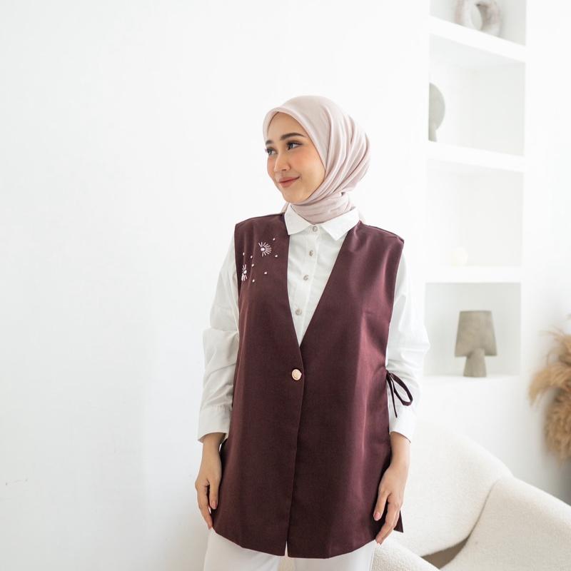 Butikchlaris - Mine Vest Payet Outer Rompi Wanita Beads Atasan Casual Basic 2