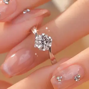 Cincin berlian wanita romantis mewah ringan, berlian bintang bersinar, cocok untuk lamaran atau pertunangan\cincin berlian paduan titanium, ukuran dapat disesuaikan secara bebas
