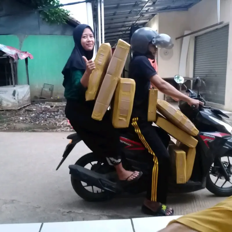 Kaligrafi Kaca Hadza min Fadly Robby, 55x23 Dinding 6