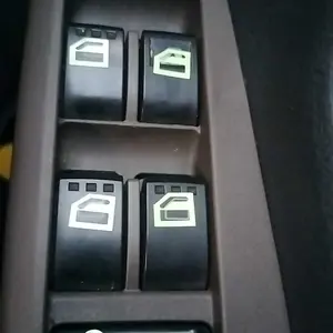 Stiker Car Tombol Mobil Glow In The Dark Sticker Lampu Interior Mobil HM083