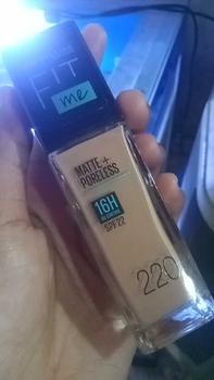 Product Review of Maybelline Fit Me Matte + Poreless #220 Liq Matte Foundation MakeUp from A**s 0