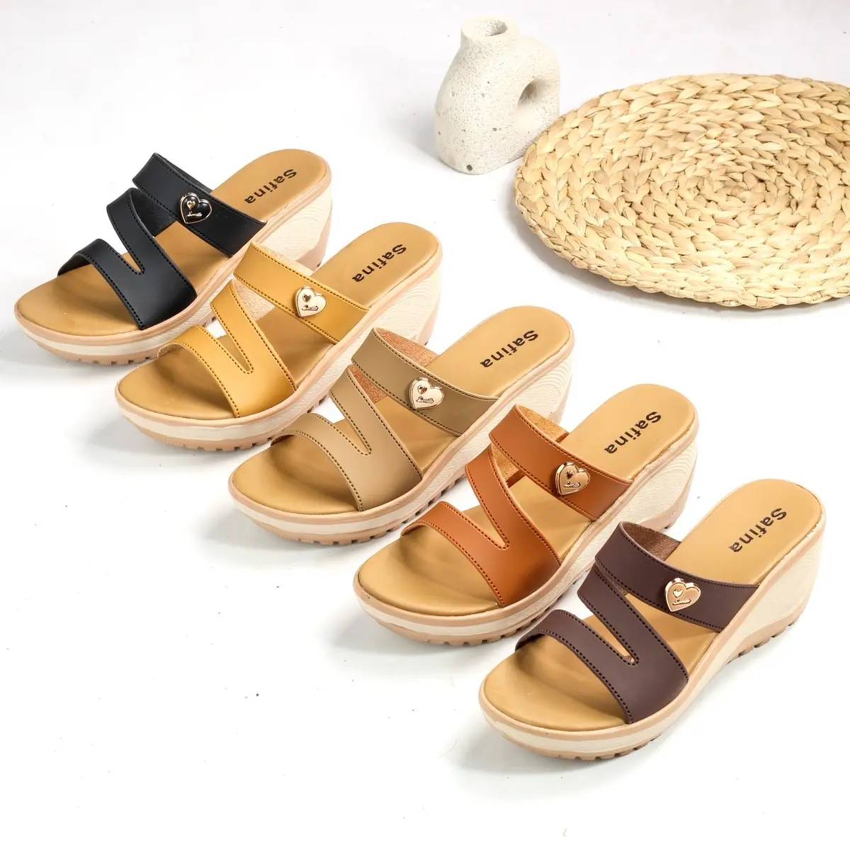 SAFINA Evelyn Wedges Wanita Slip On / Selop Kekinian 2025 - Model Z Variasi Gesper Mini Shoes Sandal Sendal Karet