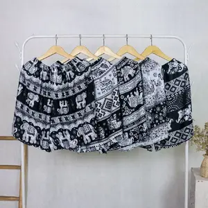 Celana Pendek mihu mihu Super Jumbo tali variasi kolor / Celana Pendek Tie Dye Bahan Rayon Santai  Motif Shorts hotpants bigsize outfit celana pendek wanita jumbo hot pant muat bb 100kg Nyaman