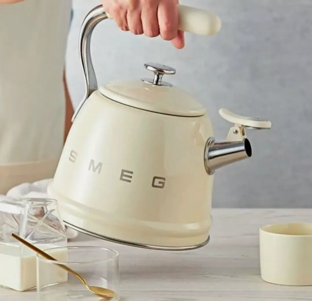 SMEG kitchen kettle stainless steel and aluminum, Kettle for the stove 2.3 L cerek dhapor