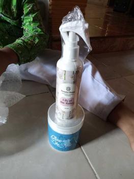 Product Review of Parfum Laundry Premium Penatu Home - Lily Of The Valey 250ML from L**a w**u 2