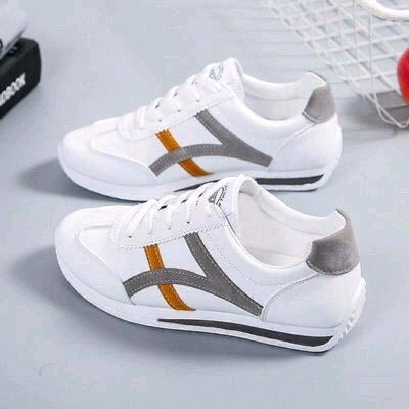 sepatu senaekers wanita sepatu olahraga sepatu santay size 37_40 jaya shoes Casual 0