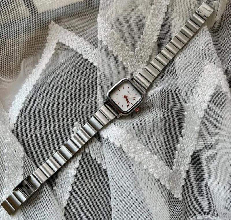 Amazefan Jam Tangan Wanita Mewah Model Korea Jam Tangan Wanita Rantai NSSB-100 1