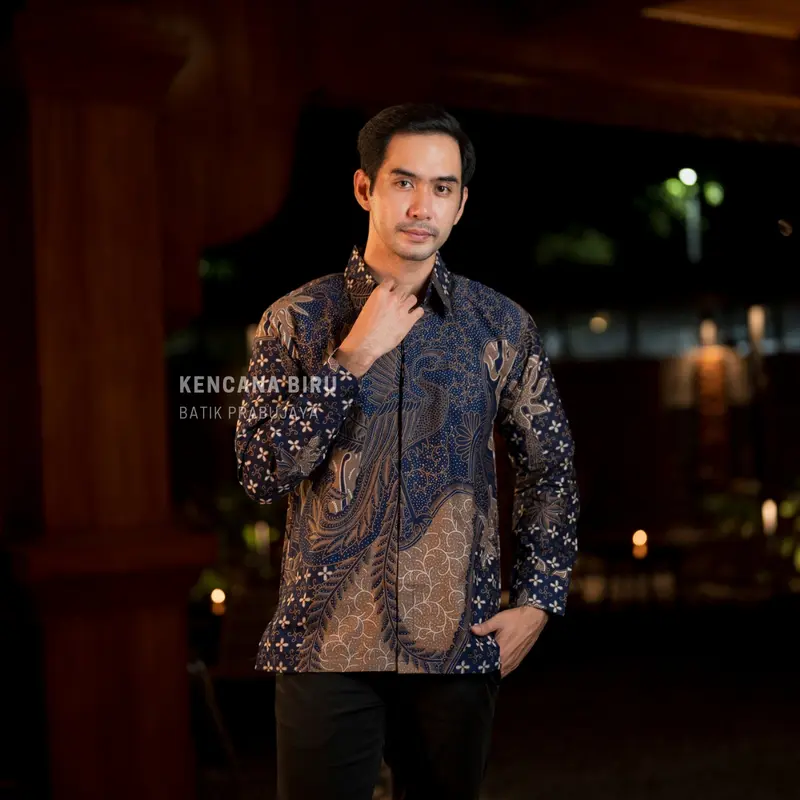 KENCANA BIRU Kemeja Batik Pria Modern Lengan Panjang Lapis Furing Halus Katun 0