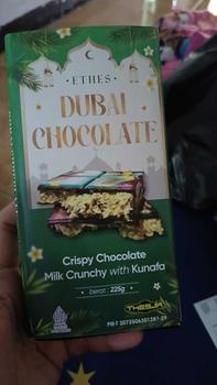 Product Review of DUBAI VERSI RAMADHAN LEBARAN IDUL FITRI crispy pistachio coklat kunafe chocolate bar dubai halal from u**6 0