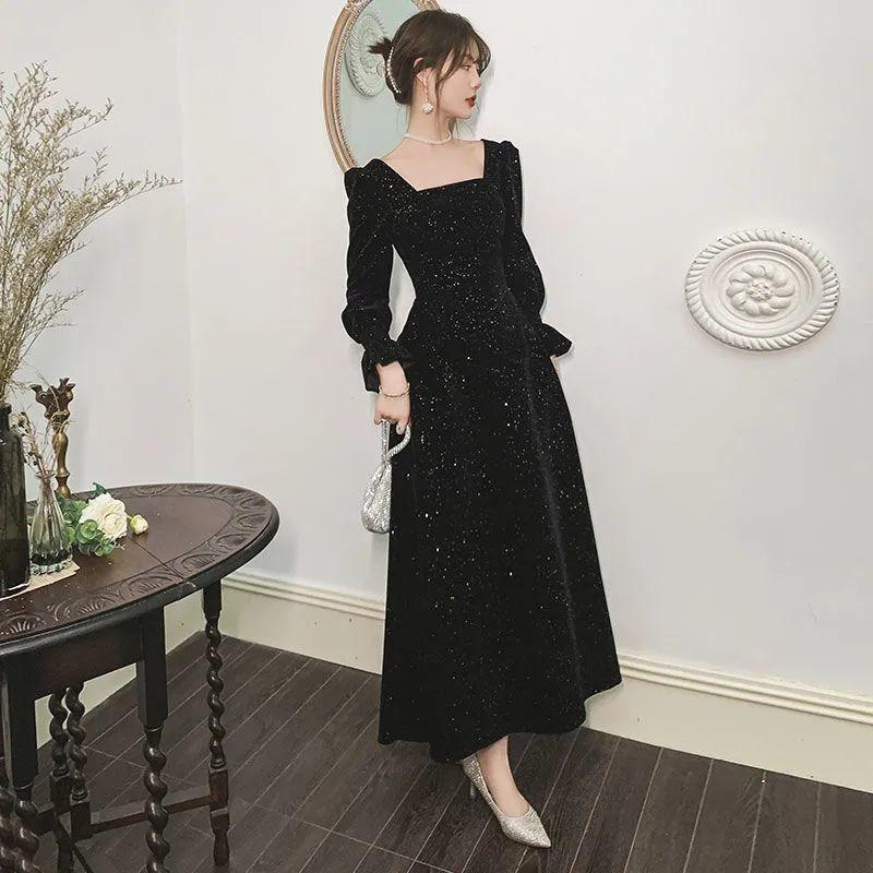 Product Introduction of Váy pháp thắt lưng váy đỏ thiết kế ngắn vào mùa thu váy bó cổ tích vòng eo váy 7