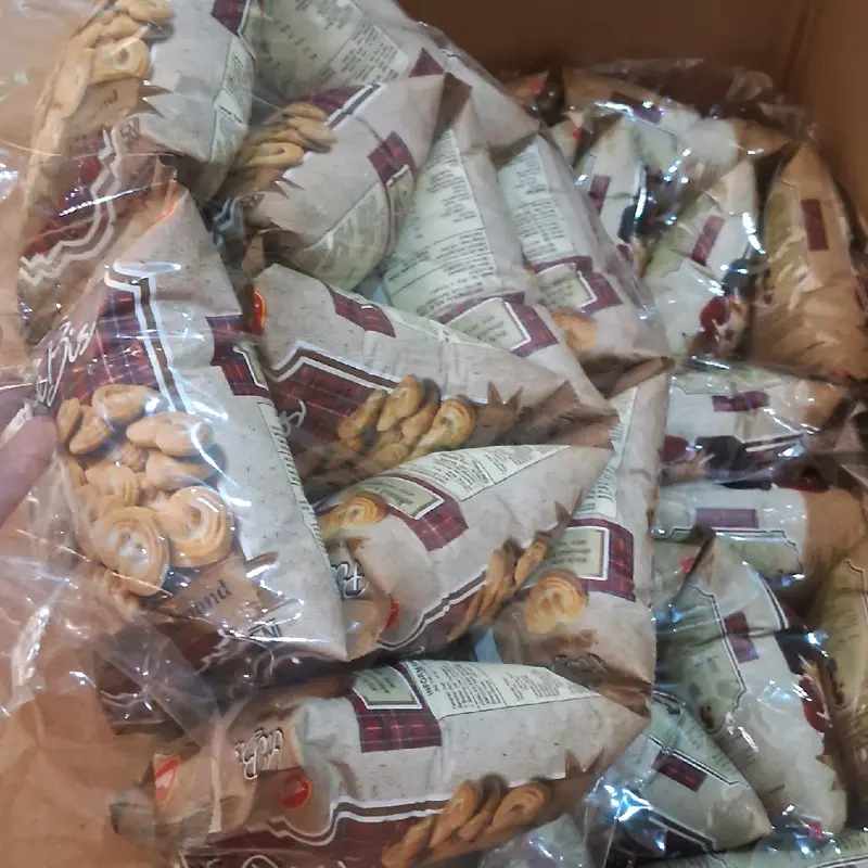 Piebis Monde Biskuit Almond ( 40 gr x 10 pcs ) Cookies Camilan Kacang Snacks Food 4