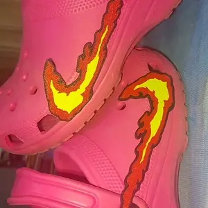 Aksessoris Jibbitz Samping Api untuk sepatu