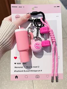 Serie de botellas de agua deportivas, accesorios para ejercicio, llavero “Fashion Savior”, colgante de agua para entrenamiento, apto para niños y niñas, regalo para hombres y mujeres.