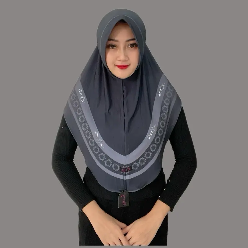 Indah Store - Hijab Instan Bergo Pet Motif Gisella By Laila Busa Lembut 4