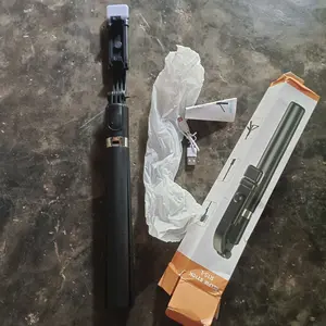 Tripod Tongsis Bluetooth 1.7 Meter Selfie Stick 4 in 1 170cm R1S-L Portable 360 derajat Lampu Remote