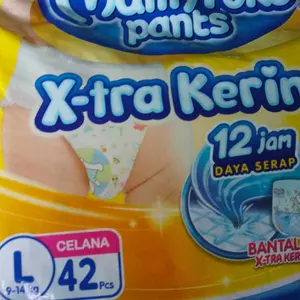 [PROMO Kurnia Gallery] 2 Ball MamyPoko Multivariant All Size - Popok Celana / Popok Tape