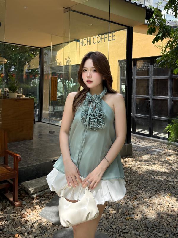 Set áo cổ yếm bèo hoa chân váy bí  lưng chun Ảnh thật/Sẵn