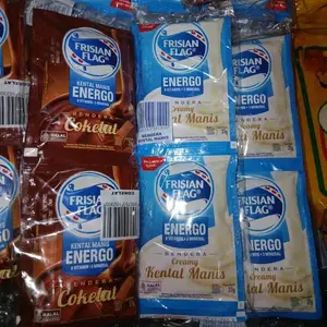 Frisian flag Susu kental manis rencengan isi 6 sachet.