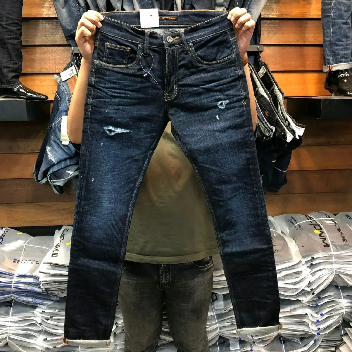 promo Celana jeans Cowok terlaris // jeans panjang murah distro // jeans original lecaso denim official Celana Pria Hitam