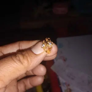 Anting Jepiit Mata : 0,5g