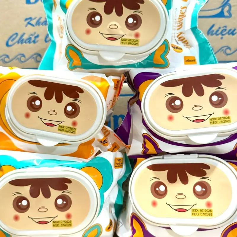 COMBO 10 gói khăn ướt Baby wipes 650gr (bớt nước còn 350-400gram)để vận chuyển đỡ bể. không Tặng Thùng Nhựa