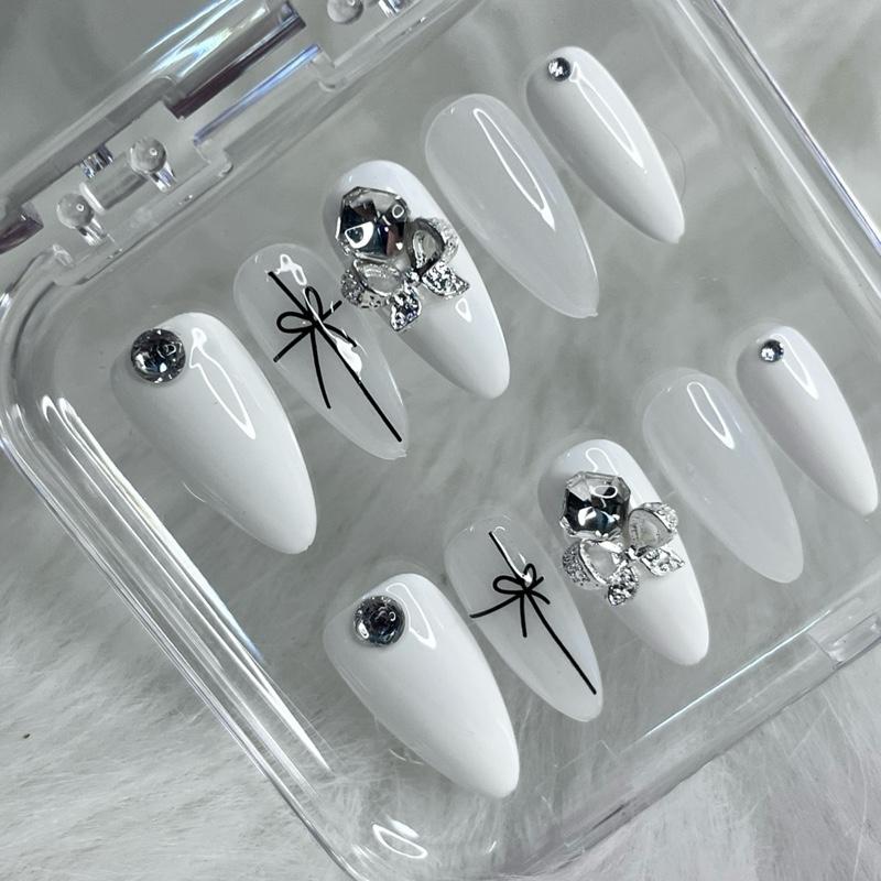 [Nailbox Lộn Xộn] Combo 5 bộ Nailbox ngẫu nhiên màu và form xinh xắn, dễ thương có kèm Keo 4