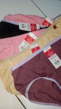 Product Review of PAKET (ISI 12) CD KAREN/ALISSA, CD WANITA KATUN from I**s R**i 0