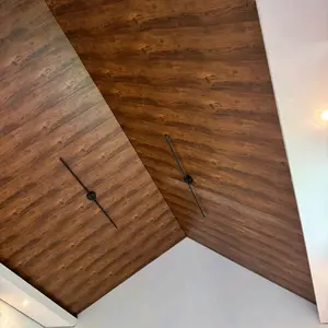 Lantai Kayu Minimalis dengan Desain Modern dan Tampilan Natural untuk Ruang Tamu dan Kamar