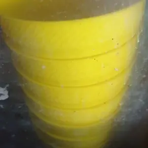 minum Tempat Pakan Ayam Cepuk Kawat Warna Biru Merah Orange Tahan Lama untuk Ayam Kualitas Terbaik Desain Tahan Lama Cocok untuk Kebutuhan Pemberian Pakan Ayam air