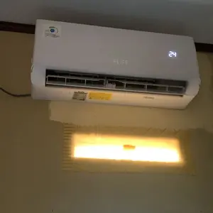 Flife Ac 1/2 PK FAC-05FLOO 5200 Btu/h LED Display SelfCleaner I-Feel Dehumidifier Evaporator Goldfin - Garansi 5 Tahun Sparepart 10 Tahun Kompressor