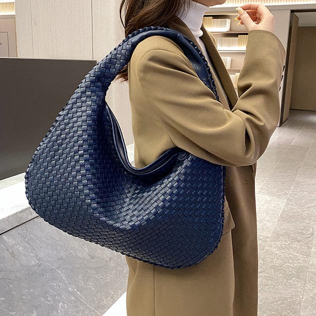 Jinju Woven Hobo Bag - Tote Bag Tas Wanita Tas Selempang Sling Bag Tas Kerja