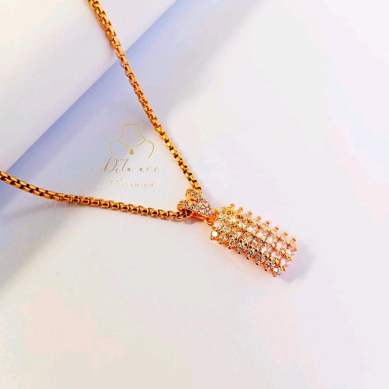 Kalung Titanium Plus Liontin Balok Permata Elegan dan Minimalis Awet di Pakai Harian Anti Luntur dan Karat Fashion Wanita Kekinian 1