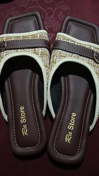 Product Review of Sandal Wanita Terbaru Kekinian 2025 Empuk Gaya Korean Style Viral from l**o 0