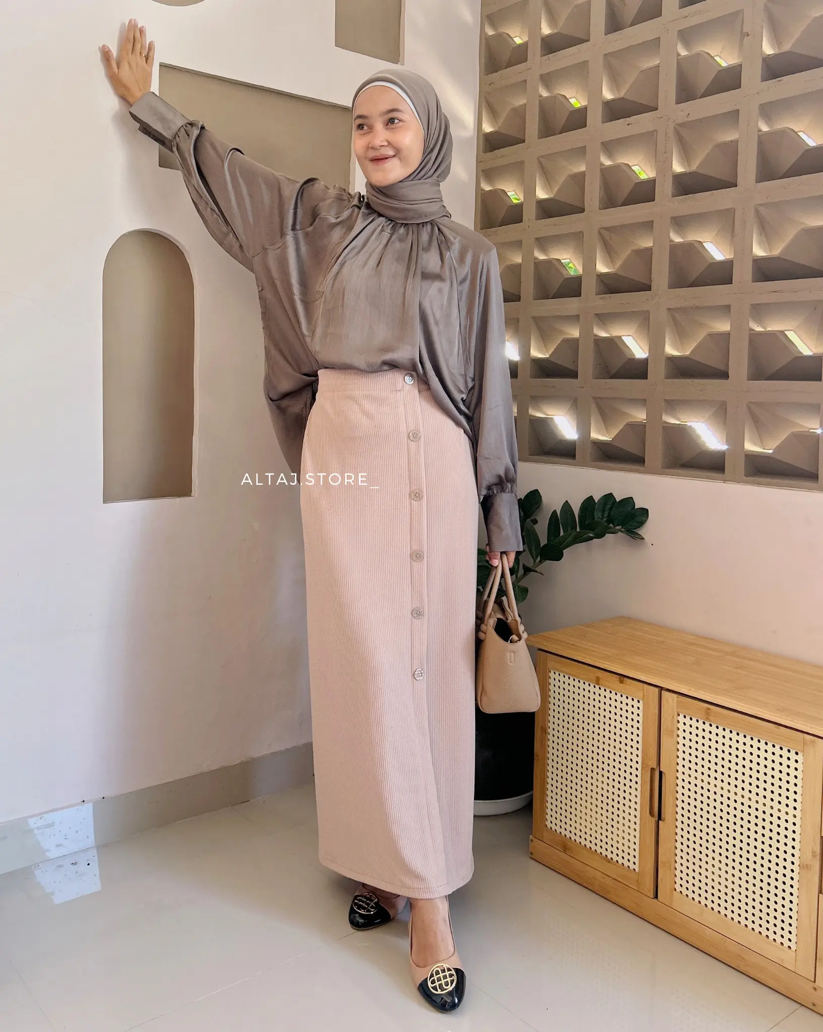 Adeline Skirt by altaj - Rok Knit - Bawahan Wanita Casual