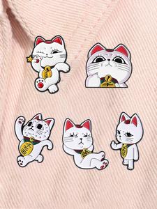 Set de 5 piezas de Broches y Pins de Esmalte de Turbo Abuelita Gato Espía Gato Anime Dibujos Animados Personajes Gato Blanco Señal de Victoria Medio Dedo de Aleación Broches Insignias de Solapa Mochila Accesorios de Joyería de Moda Regalos para Amigos