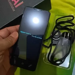 VORMOR A20 AI Translator Perangkat Penerjemah Bahasa untuk 150 Bahasa, Penerjemah Bisnis Kelas Atas yang , Penerjemah Suara Instan Dua Arah Berbasis AI , Offline/Perekaman/Foto untuk Bisnis  untuk Perjalanan Global dan Pembelajaran Bahasa Baterai 2000 mAh