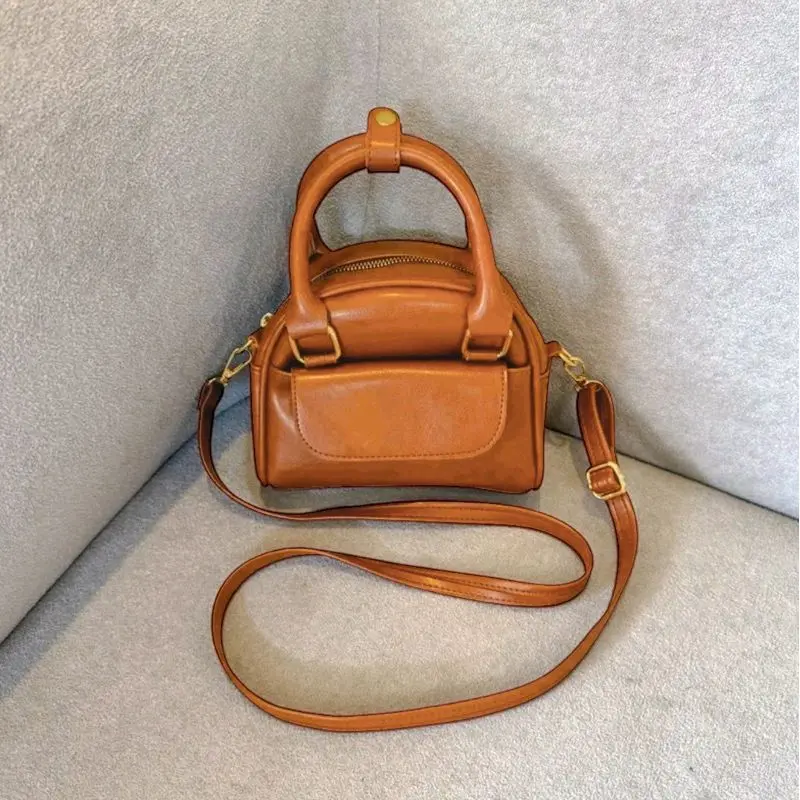 Naira mini slingbag premium by AzaleaBag_Mini slingbag terbaru kekinian Termurah_Tas premium Mini slingbag kamari