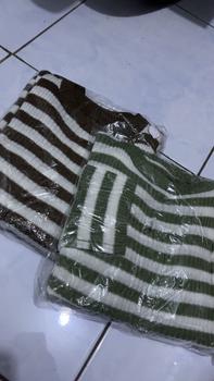 Product Review of Atasan 0blong Salur Wanita Kaos O-neck Knit Rajut Style Korea Baju Fit from y**a l**a 0