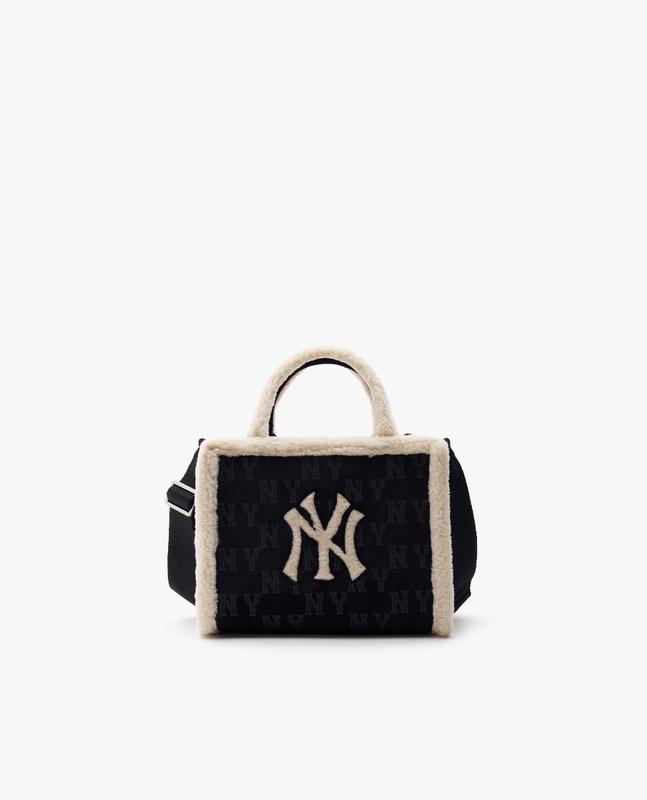  MLB - Túi xách nữ phom chữ nhật Monogram Mustang Mini 3AORS1036-50BKS 