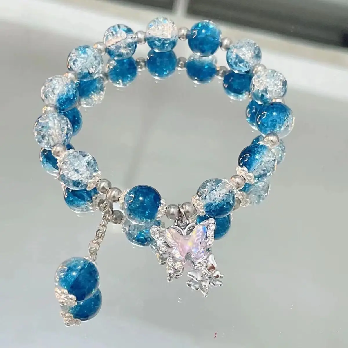 Butterfly Jade Broken hand bracelet, very elegant, niche design, forest fairy sweet color bead bracelet, suitable for women, INS style, suitable for shipping to girlfriends bracelets