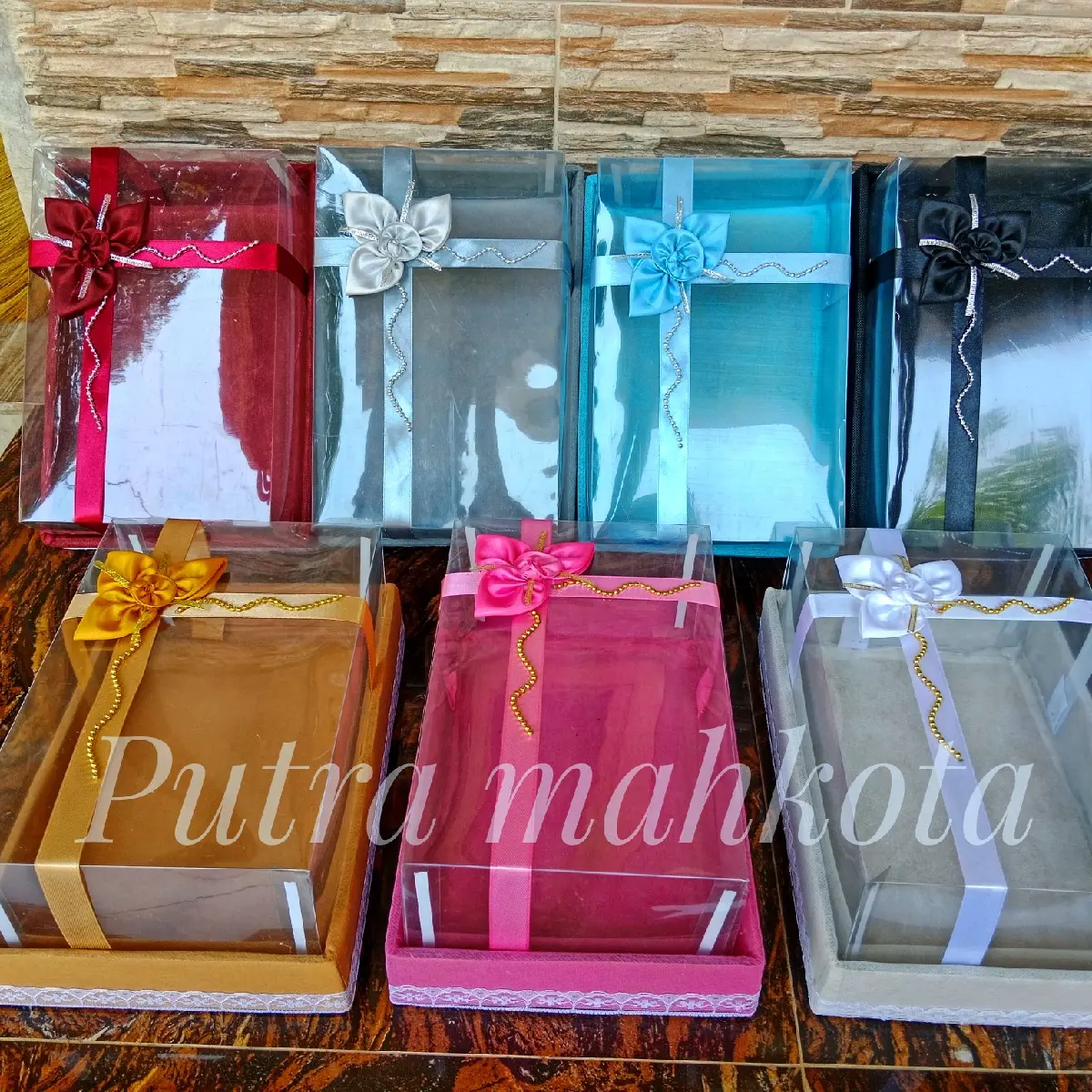 BOX SESERAHAN/ BOX MINI PLUS TUTUP MIKA UKURAN S