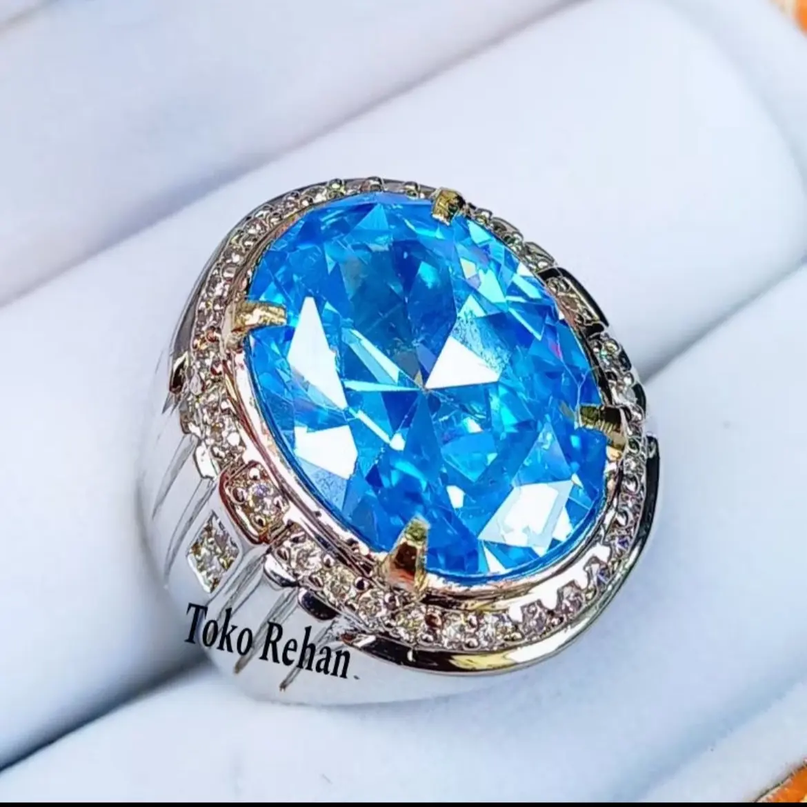 Cincin batu biru topas / biru topaz london natural top cristal
