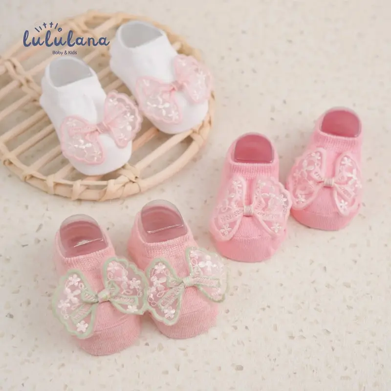 Little Lululana - Lily | Kaos Kaki Bayi Unisex Sepatu Anak Bayi 3D | Newborn Baby Socks | Kaos Kaki Bayi perempuan 0–6 Boneka Lucu Anti Slip satu  paket 4
