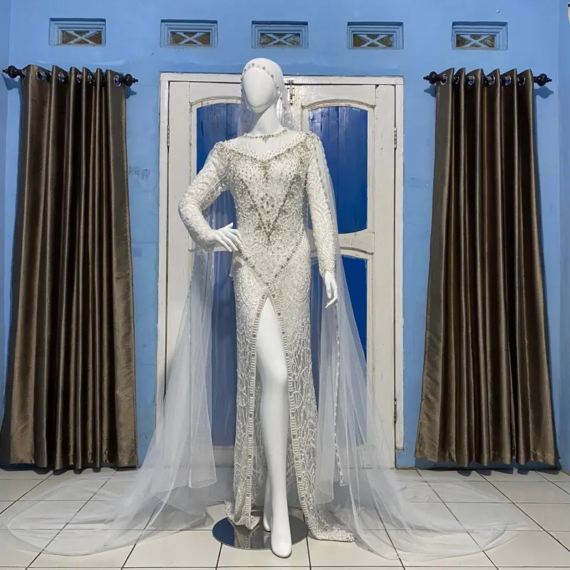 Kebaya akad / kebaya putih belah / kebaya pengantin