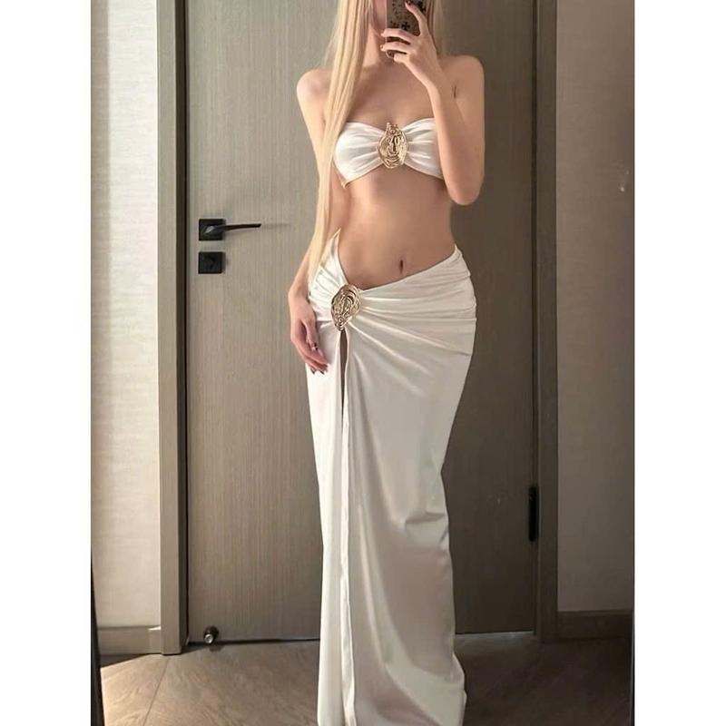 Set Bikini đồ bơi bộ áo quây + chân váy xẻ tà trắng thời thượng LB21