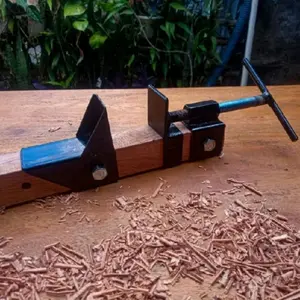Klem Kayu, Penjepit Kayu, Catok Kayu