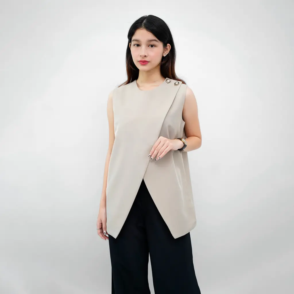 Michael's Collection - Yuki Top Panjang With Button Shoulder