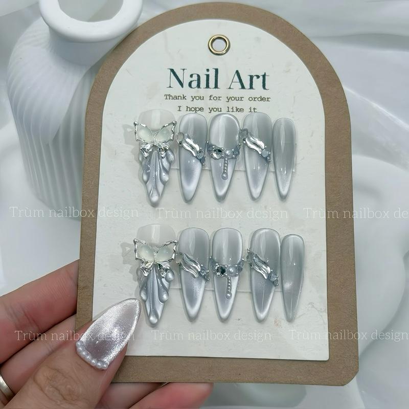 B11 Nailbox Sơn Gel thủ công mắt mèo ánh trăng bạc mix charm cao cấp Nail Art thiết kế thủ công dễ dàng gắn và tháo móng